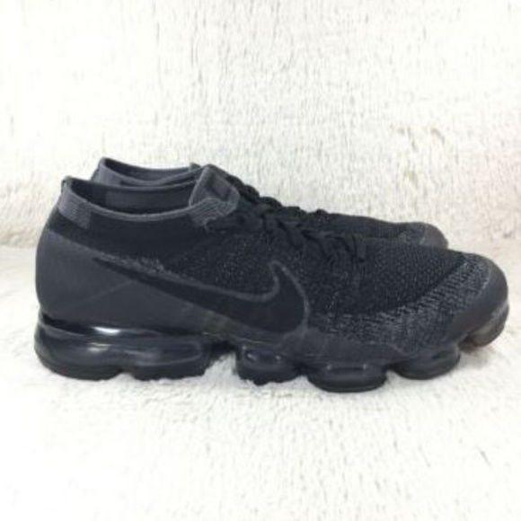 Nike Men Vapormax Flyknit Triple Black Size 10 - Picture 5 of 5